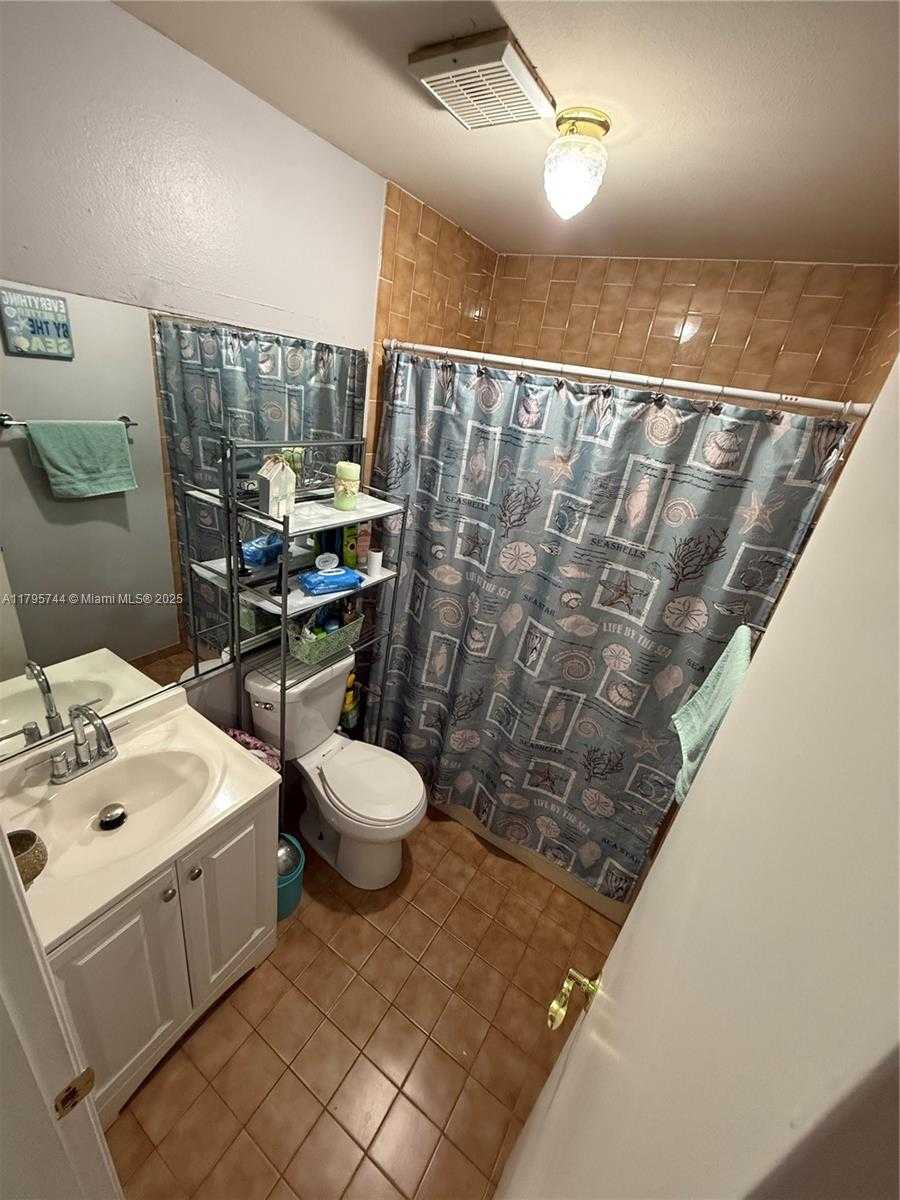 Small Image of 2104 WEST 53RD ST, Hialeah Number 7