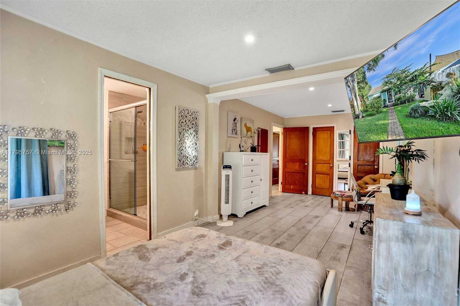 Small Image of 1402 SOUTH EAST 1ST ST, Pompano Beach Number 19