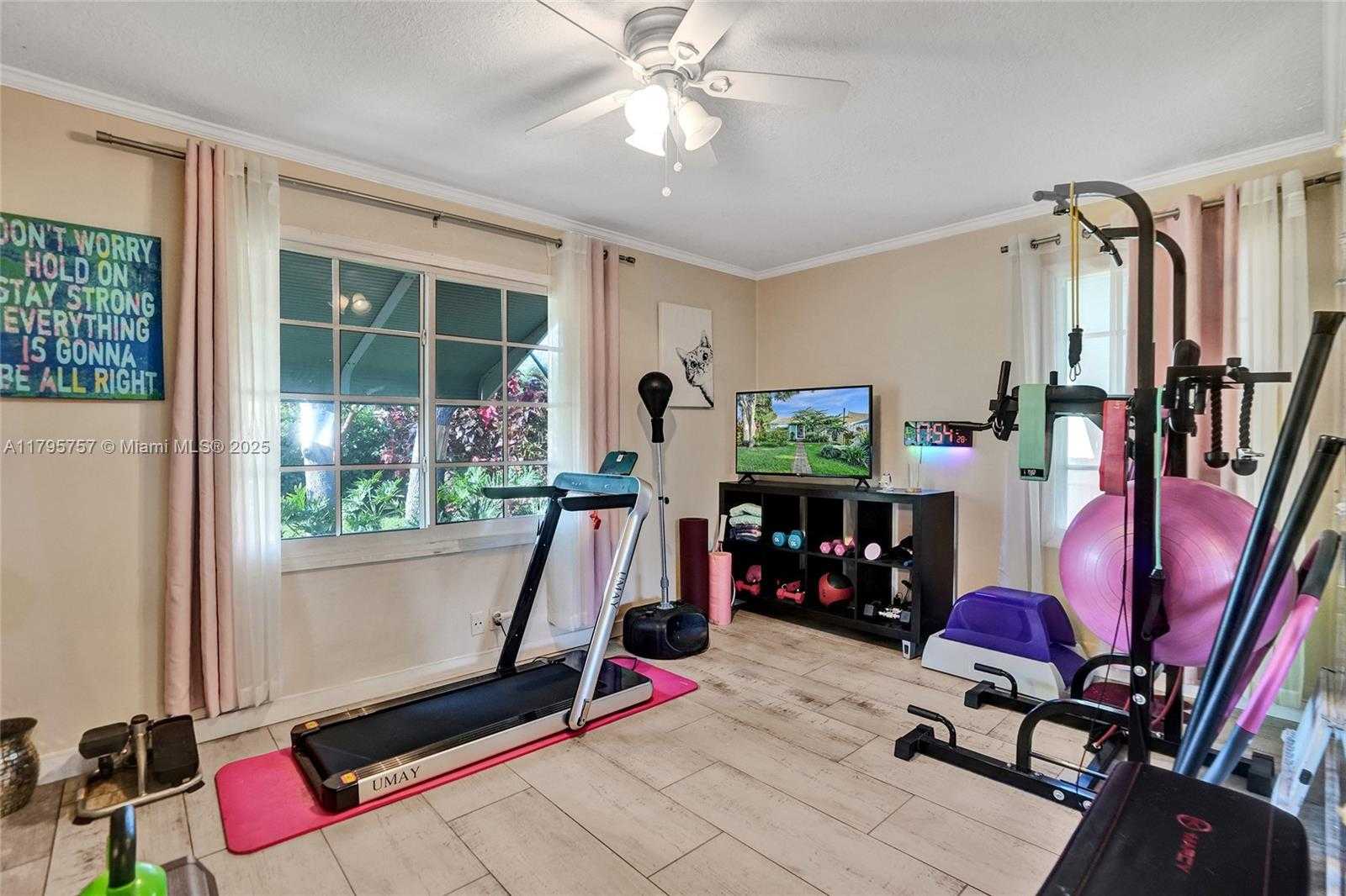 Small Image of 1402 SOUTH EAST 1ST ST, Pompano Beach Number 23
