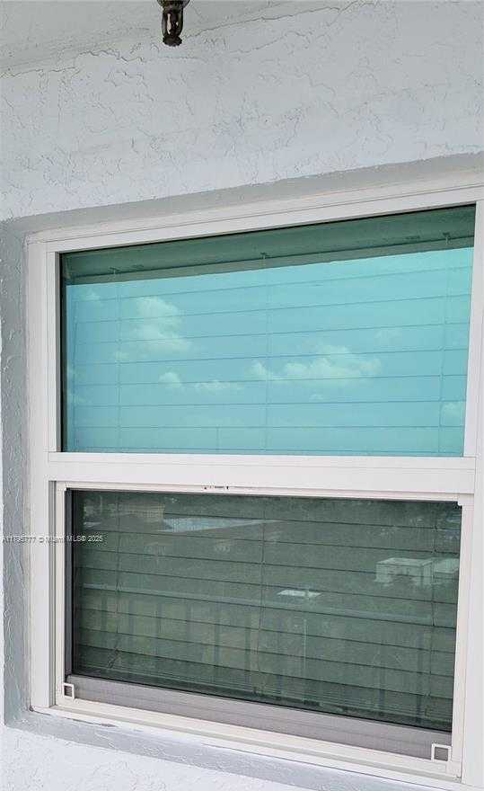 Small Image of 3040 LAKE SHORE DR PH2, Riviera Beach Number 10