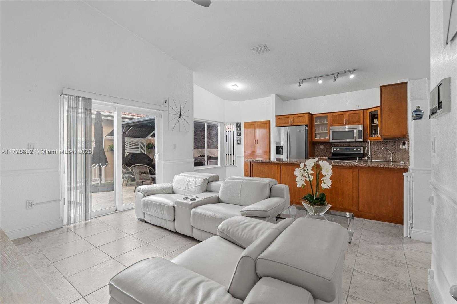 Small Image of 14162 NORTH WEST 87TH CT, Miami Lakes Number 14