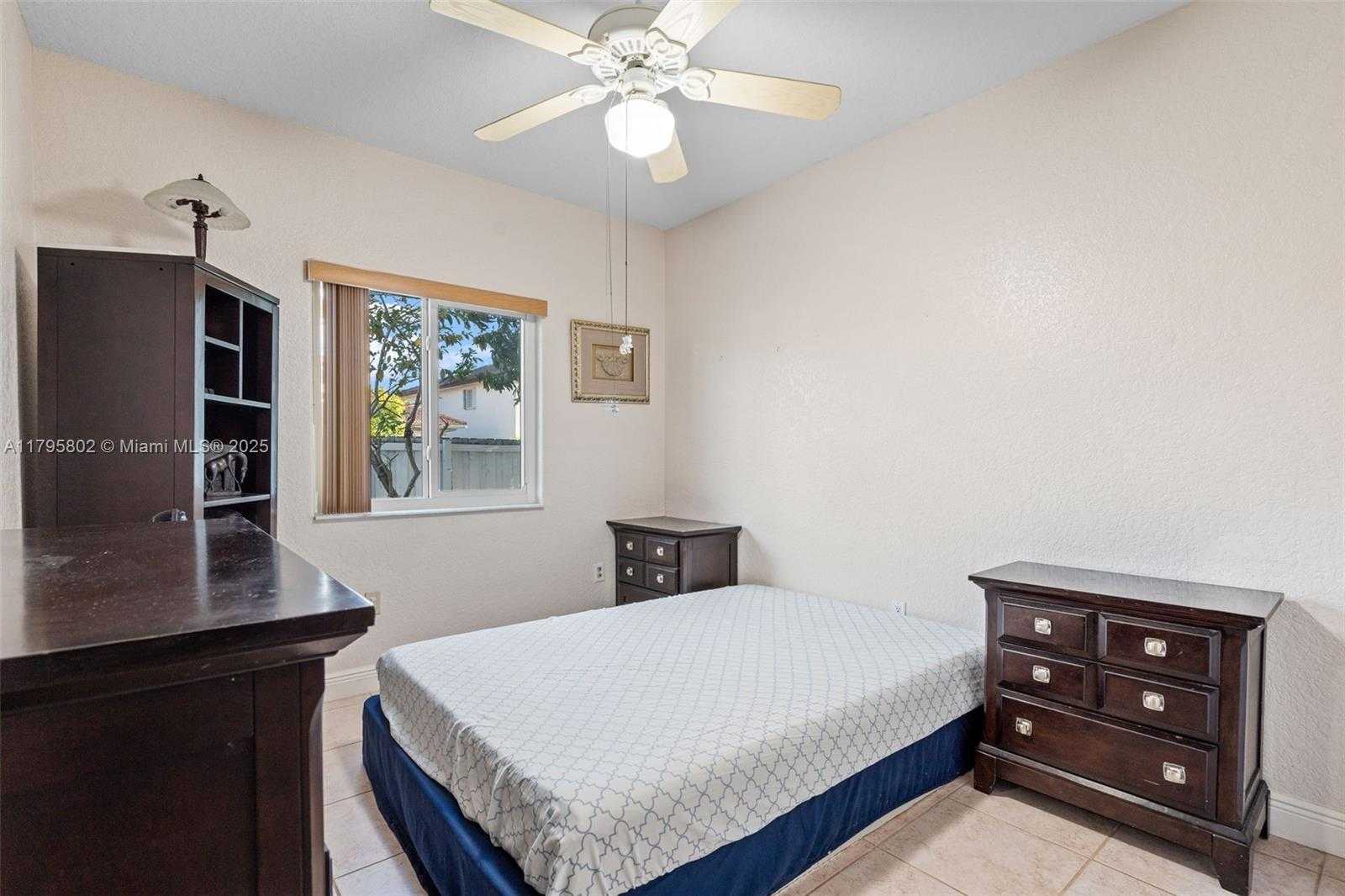 Small Image of 14162 NORTH WEST 87TH CT, Miami Lakes Number 31