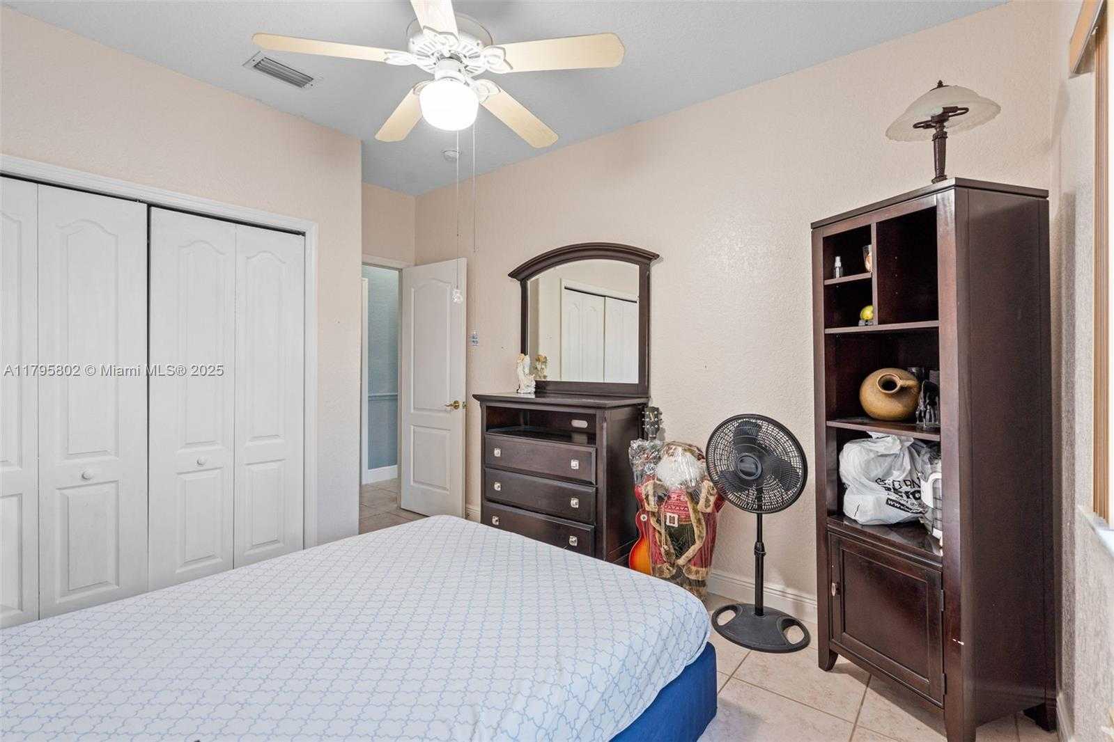 Small Image of 14162 NORTH WEST 87TH CT, Miami Lakes Number 32