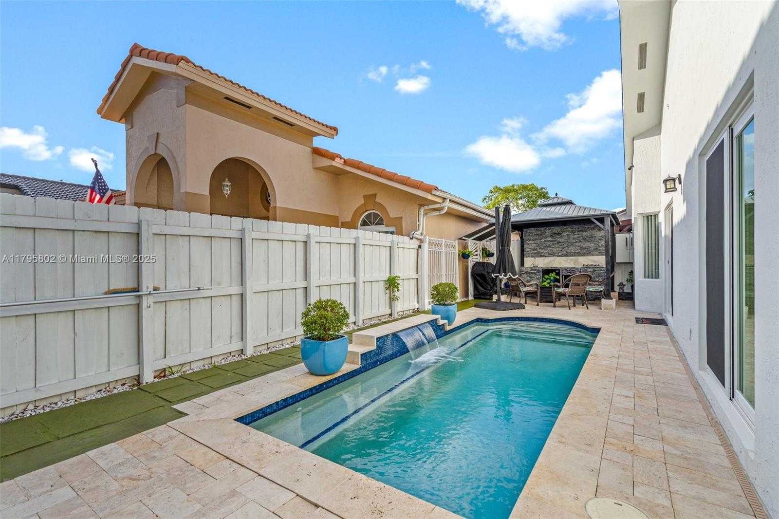 Small Image of 14162 NORTH WEST 87TH CT, Miami Lakes Number 42