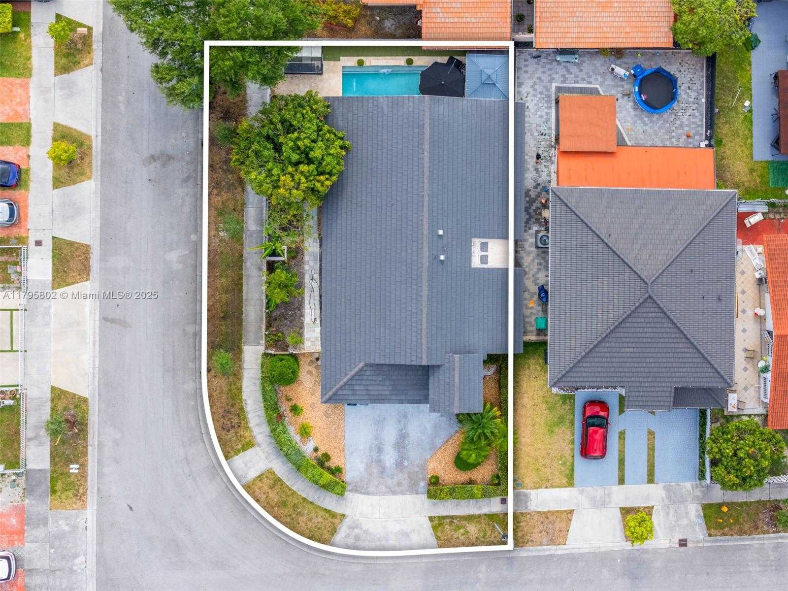 Small Image of 14162 NORTH WEST 87TH CT, Miami Lakes Number 45