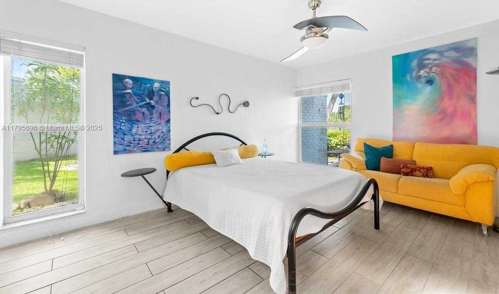 Small Image of 5715 BAYBERRY LN, Tamarac Number 37