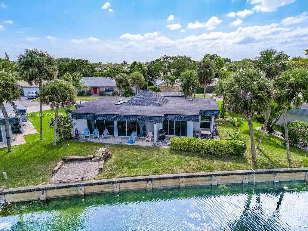 Small Image of 5715 BAYBERRY LN, Tamarac Number 48