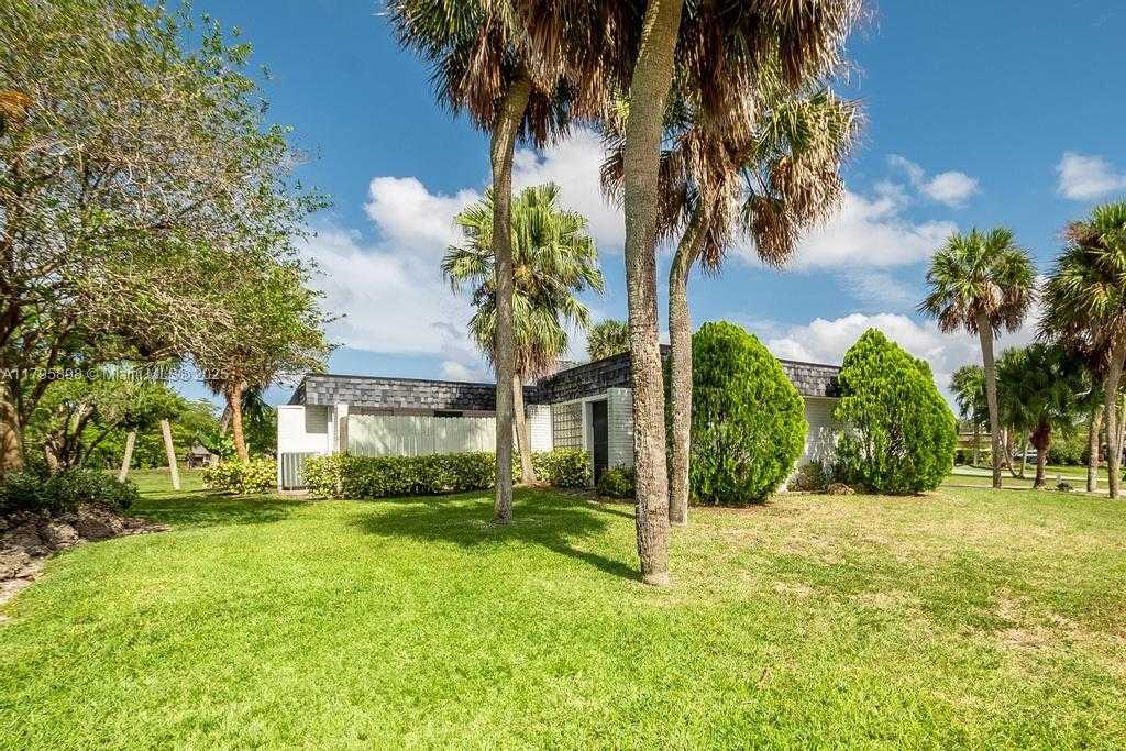 Small Image of 5715 BAYBERRY LN, Tamarac Number 55
