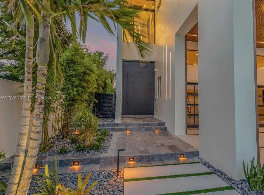 Small Image of 1194 NORTH PENINSULA AVE, New Smyrna Beach Number 41