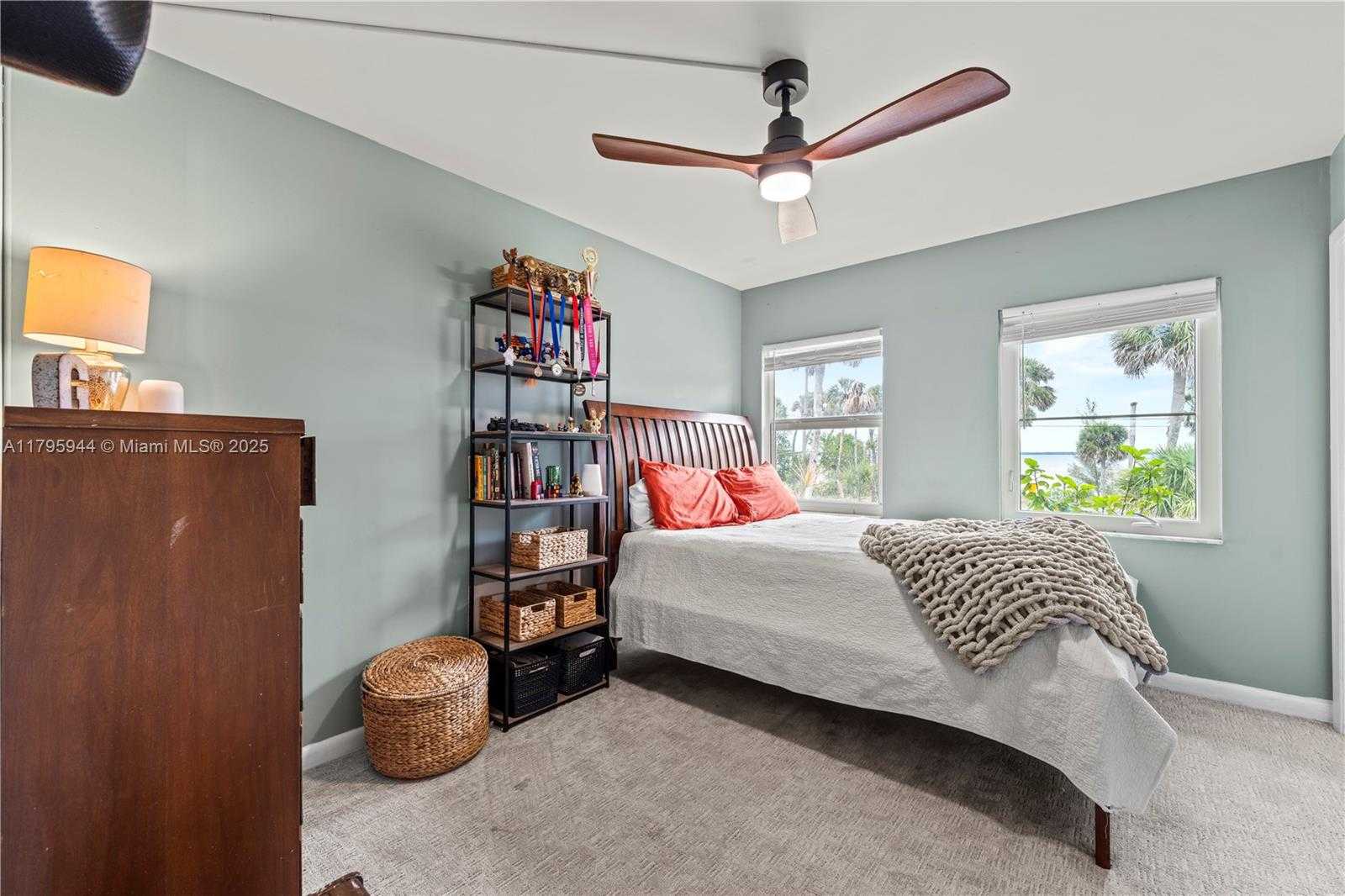 Small Image of 8907 SOUTH INDIAN RIVER DR, Fort Pierce Number 16