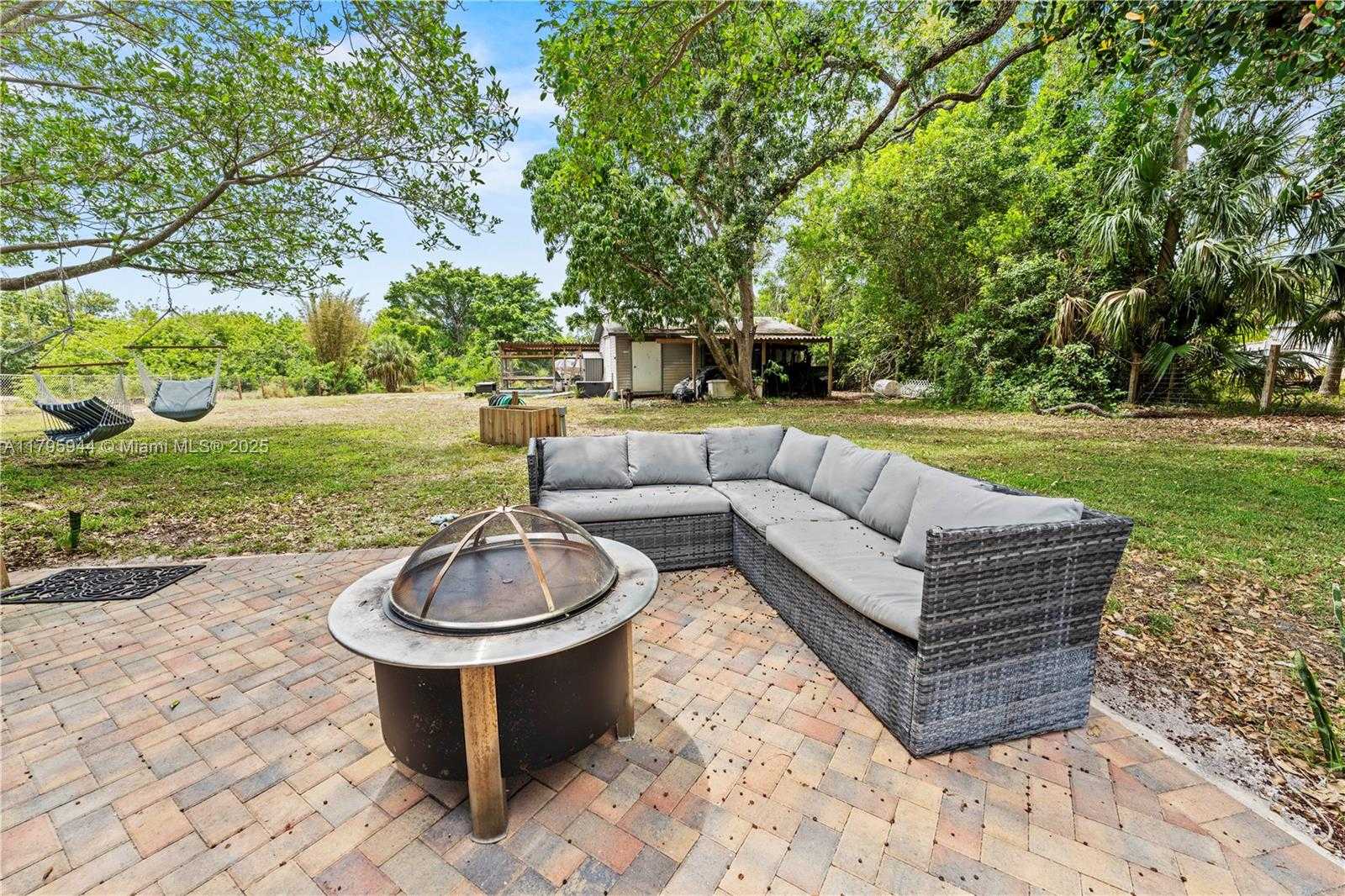 Small Image of 8907 SOUTH INDIAN RIVER DR, Fort Pierce Number 33