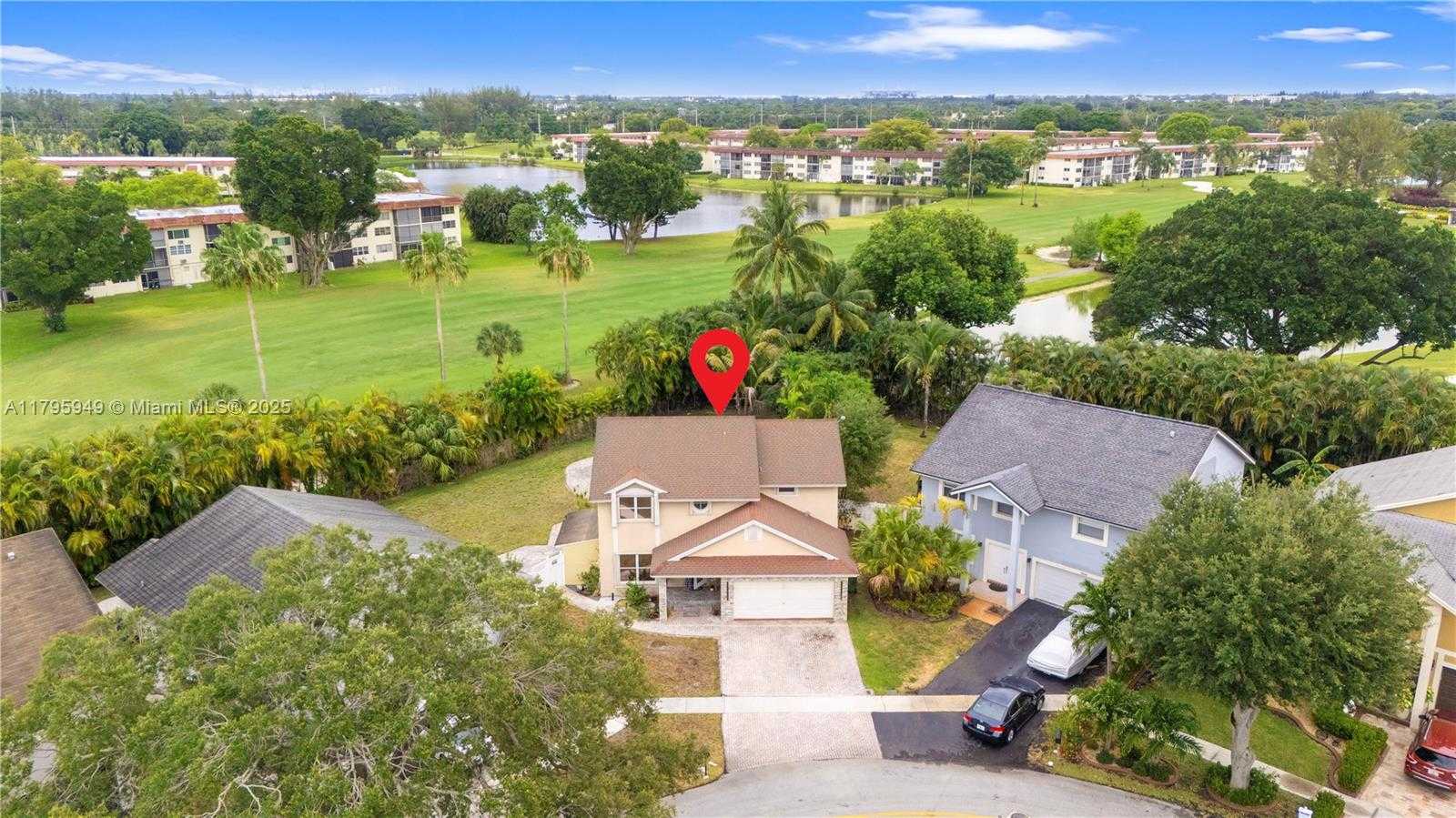 Small Image of 1051 SOUTH WEST 95TH TER, Pembroke Pines Number 37