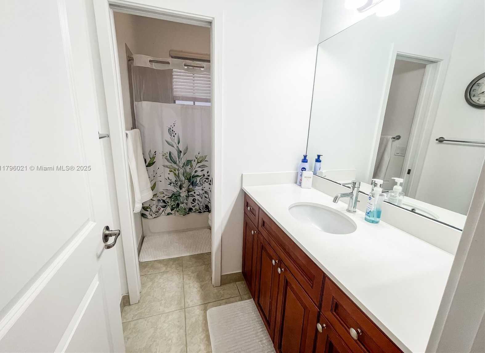 Small Image of 4723 NORTH WEST 59TH ST, Tamarac Number 23