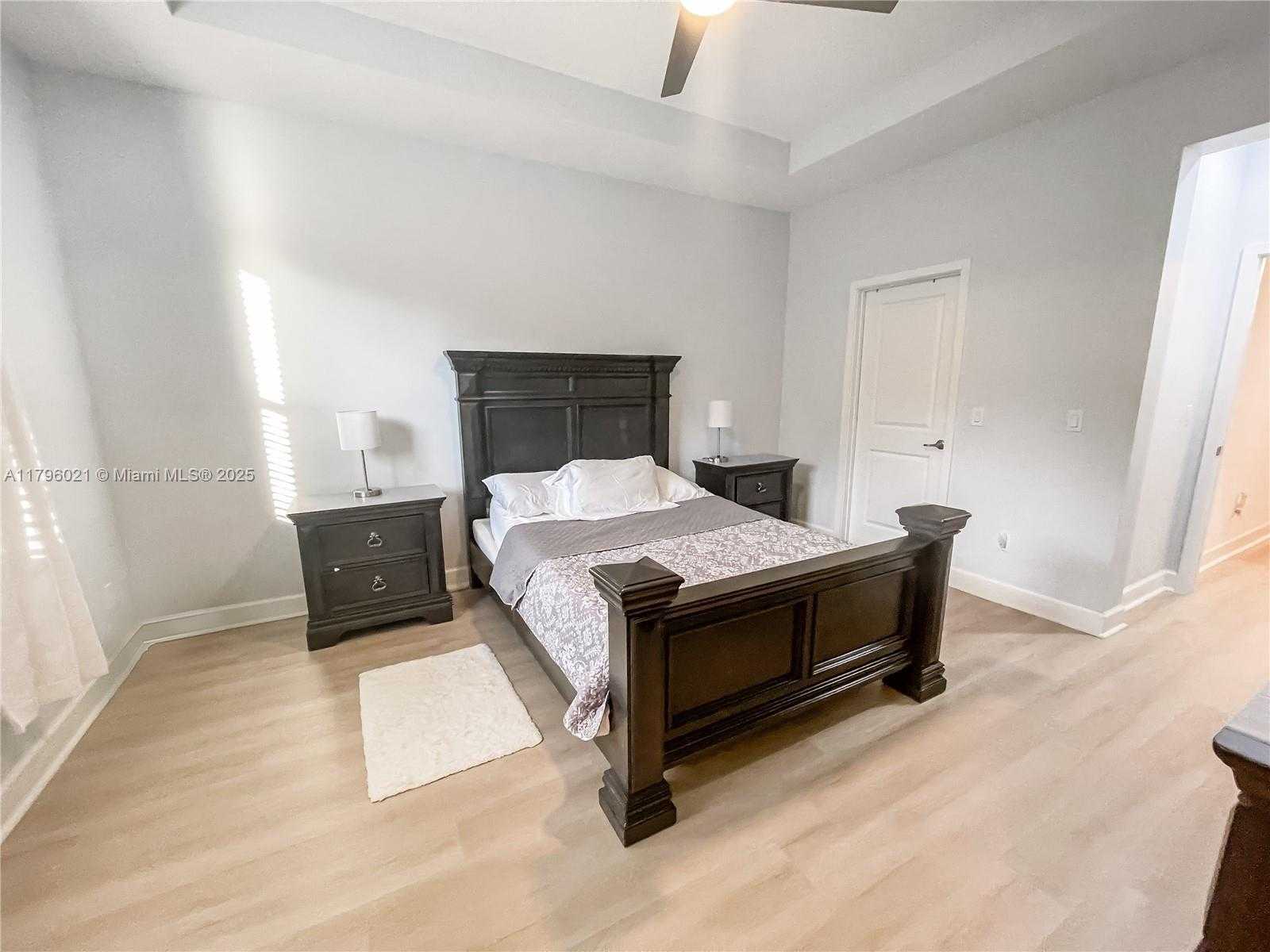 Small Image of 4723 NORTH WEST 59TH ST, Tamarac Number 25