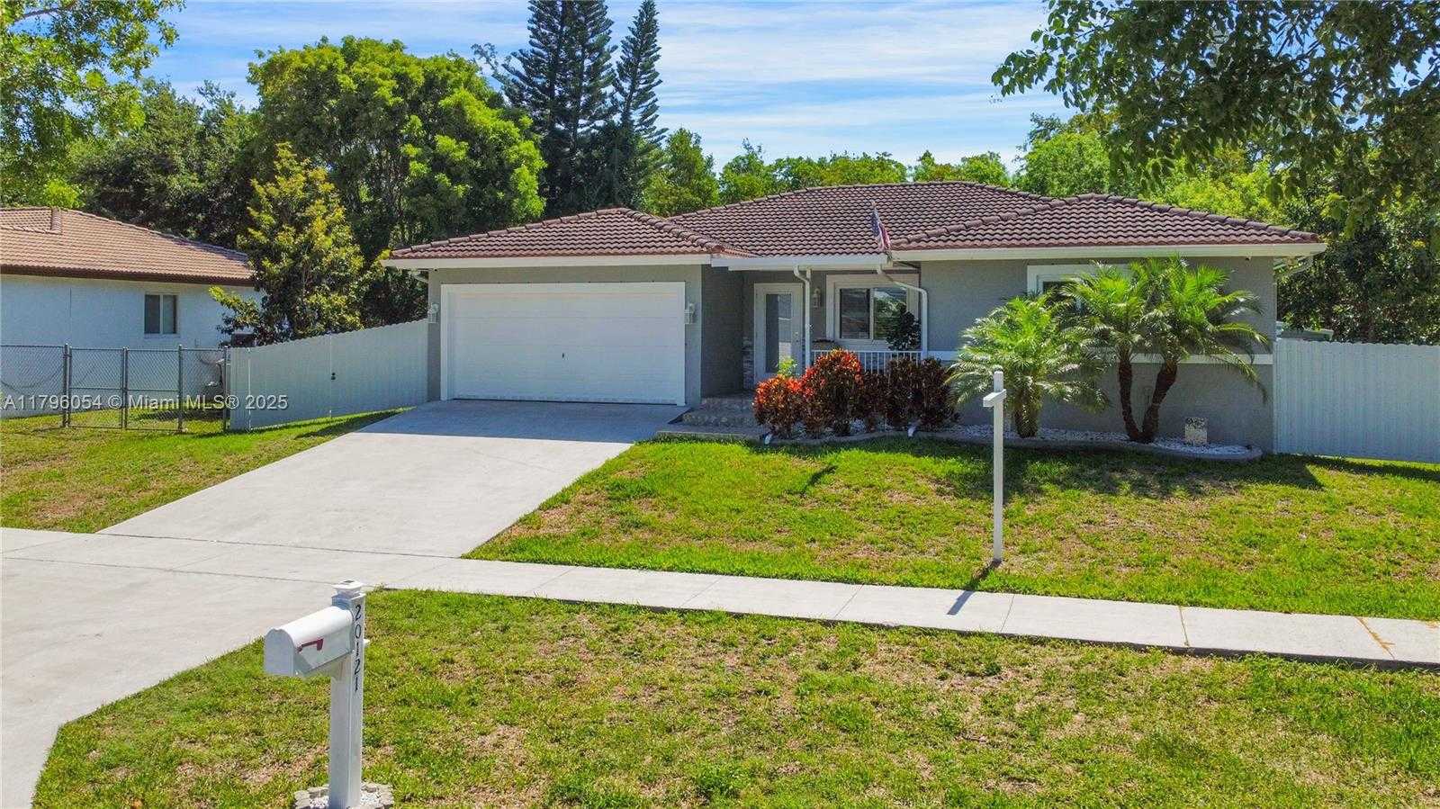 Small Image of 20121 SOUTH WEST 79TH AVE, Cutler Bay Number 24