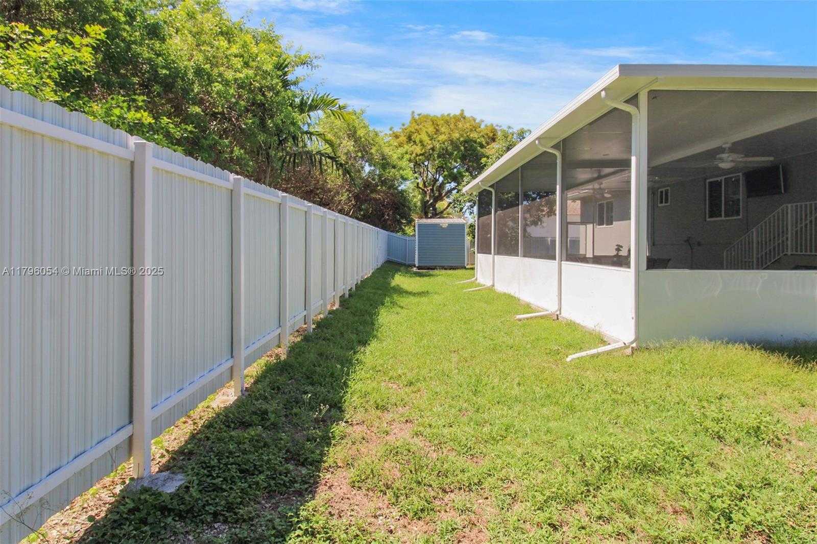 Small Image of 20121 SOUTH WEST 79TH AVE, Cutler Bay Number 38