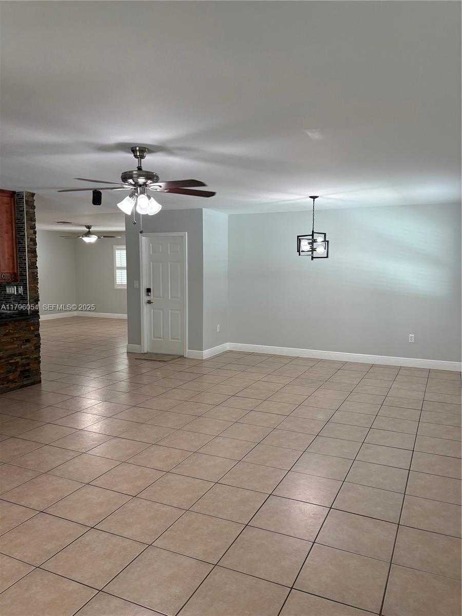Small Image of 20121 SOUTH WEST 79TH AVE, Cutler Bay Number 55