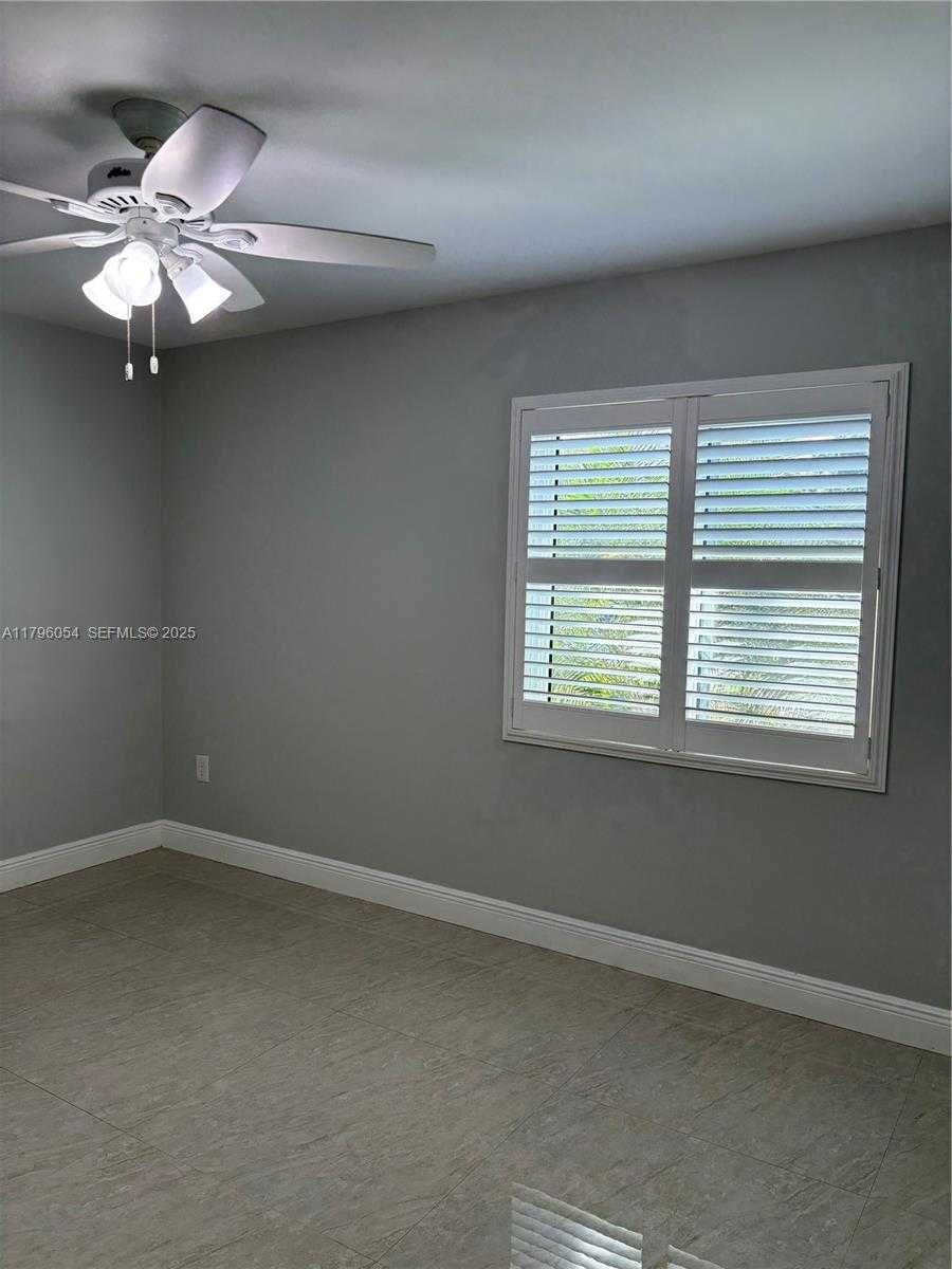 Small Image of 20121 SOUTH WEST 79TH AVE, Cutler Bay Number 60