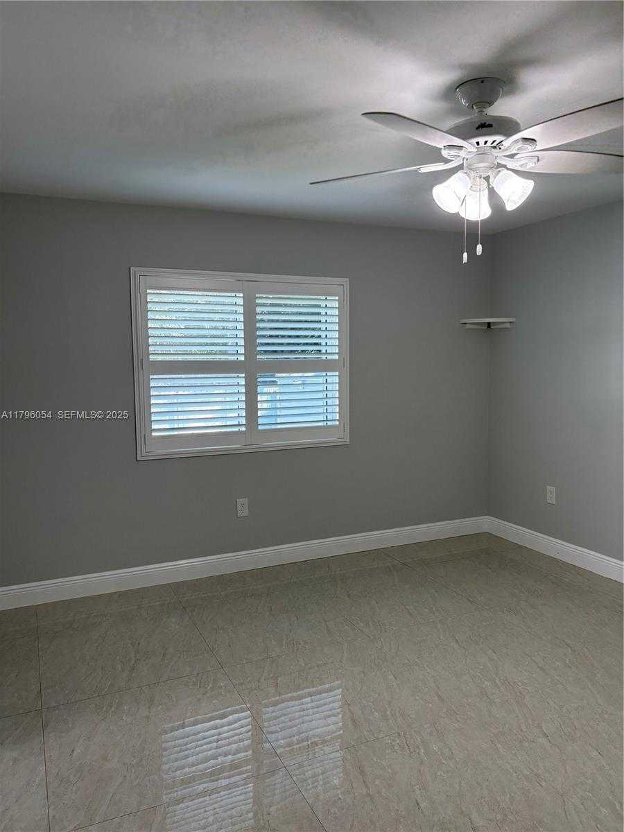 Small Image of 20121 SOUTH WEST 79TH AVE, Cutler Bay Number 62