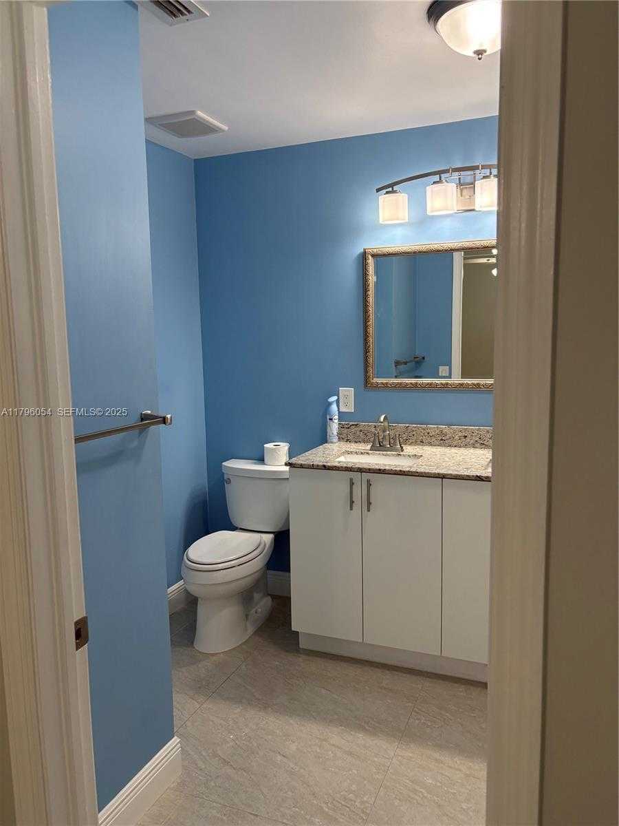 Small Image of 20121 SOUTH WEST 79TH AVE, Cutler Bay Number 67