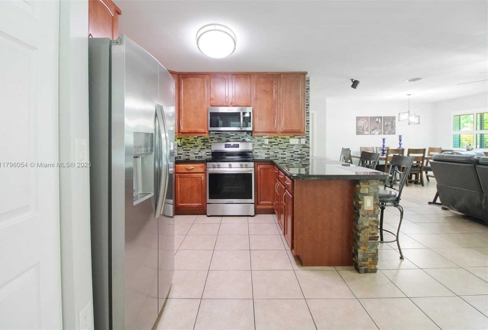 Small Image of 20121 SOUTH WEST 79TH AVE, Cutler Bay Number 7