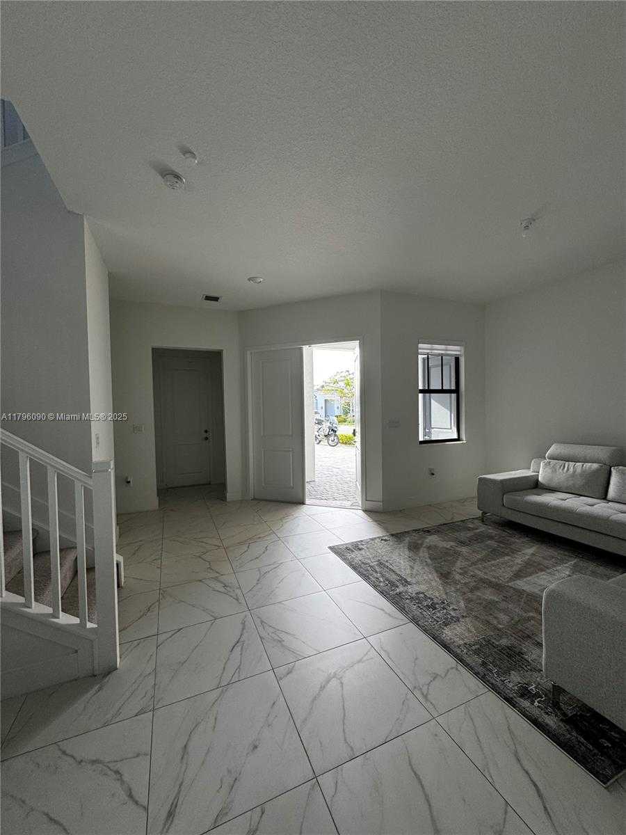 Small Image of 4409 SOUTH WEST 173RD AVE, Miramar Number 18