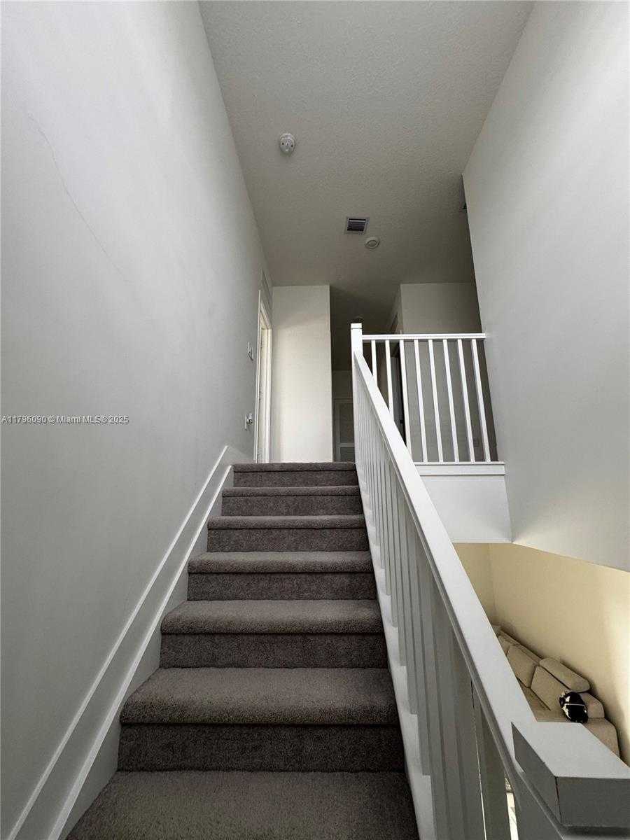 Small Image of 4409 SOUTH WEST 173RD AVE, Miramar Number 20