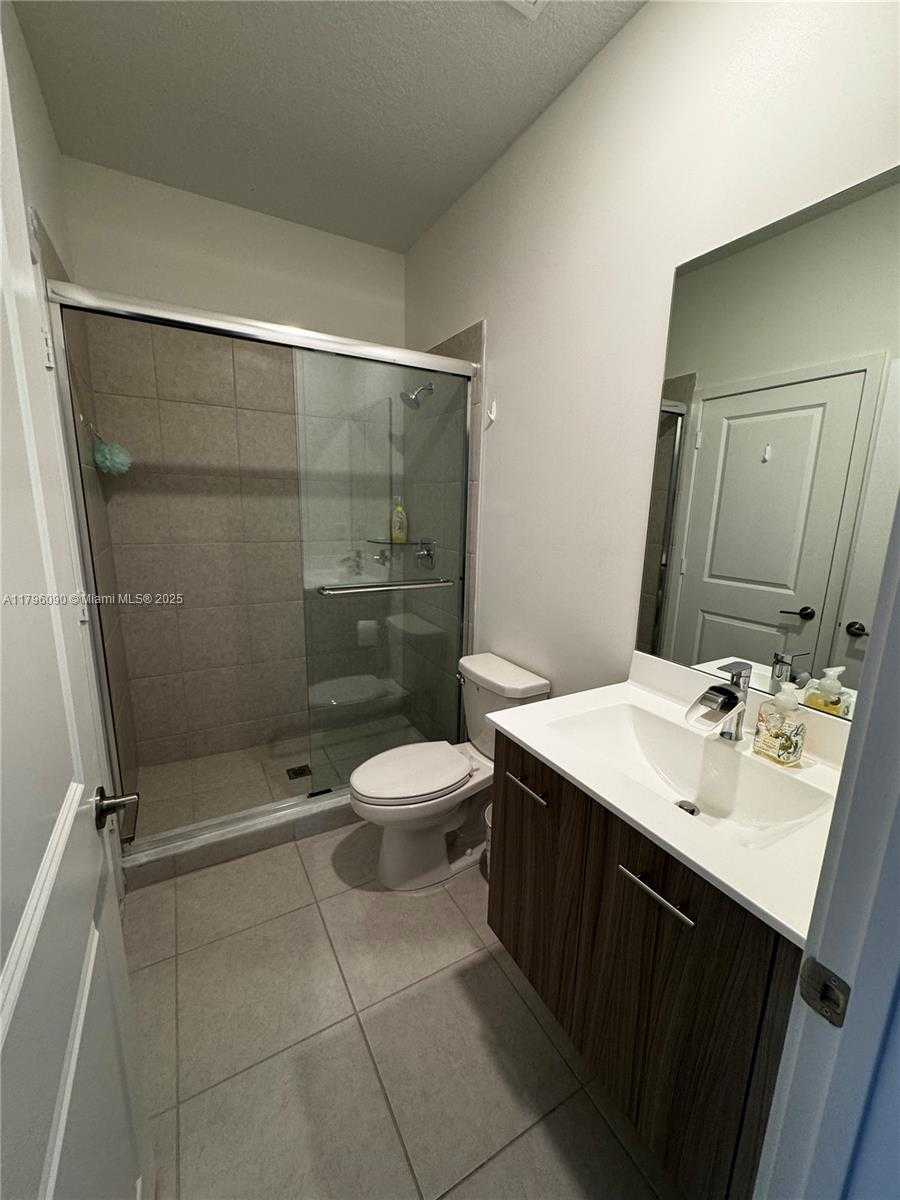 Small Image of 4409 SOUTH WEST 173RD AVE, Miramar Number 23