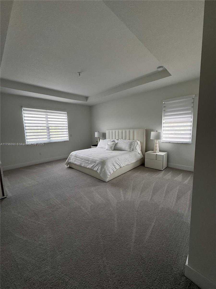 Small Image of 4409 SOUTH WEST 173RD AVE, Miramar Number 33