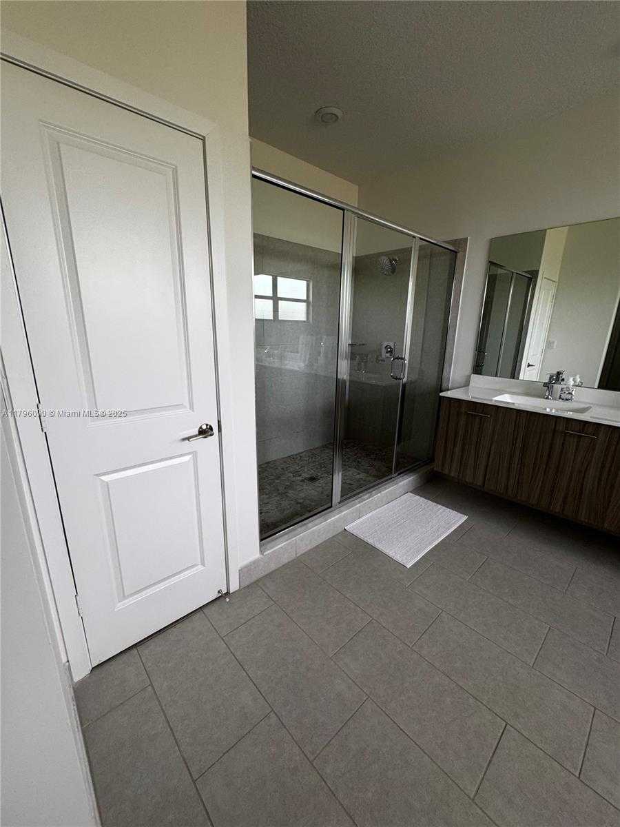 Small Image of 4409 SOUTH WEST 173RD AVE, Miramar Number 36