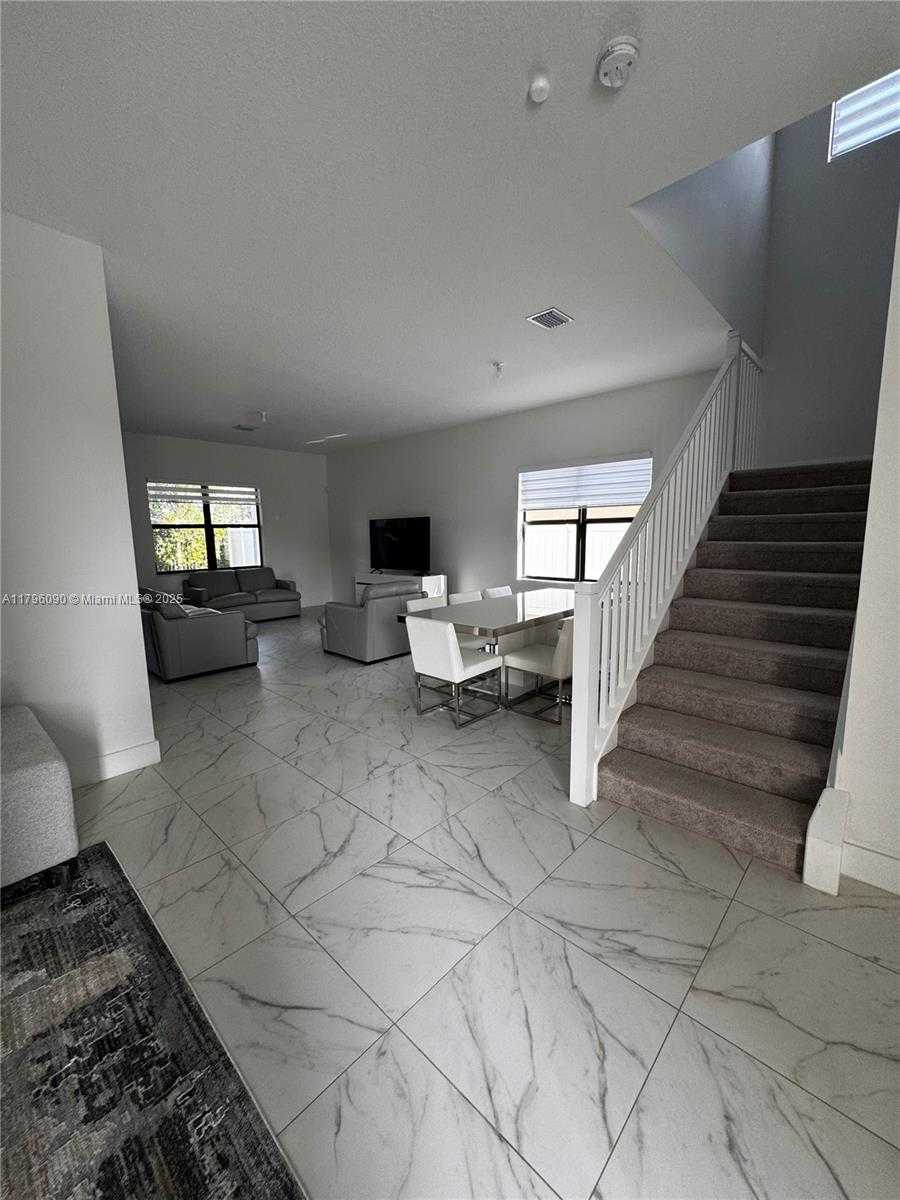 Small Image of 4409 SOUTH WEST 173RD AVE, Miramar Number 4