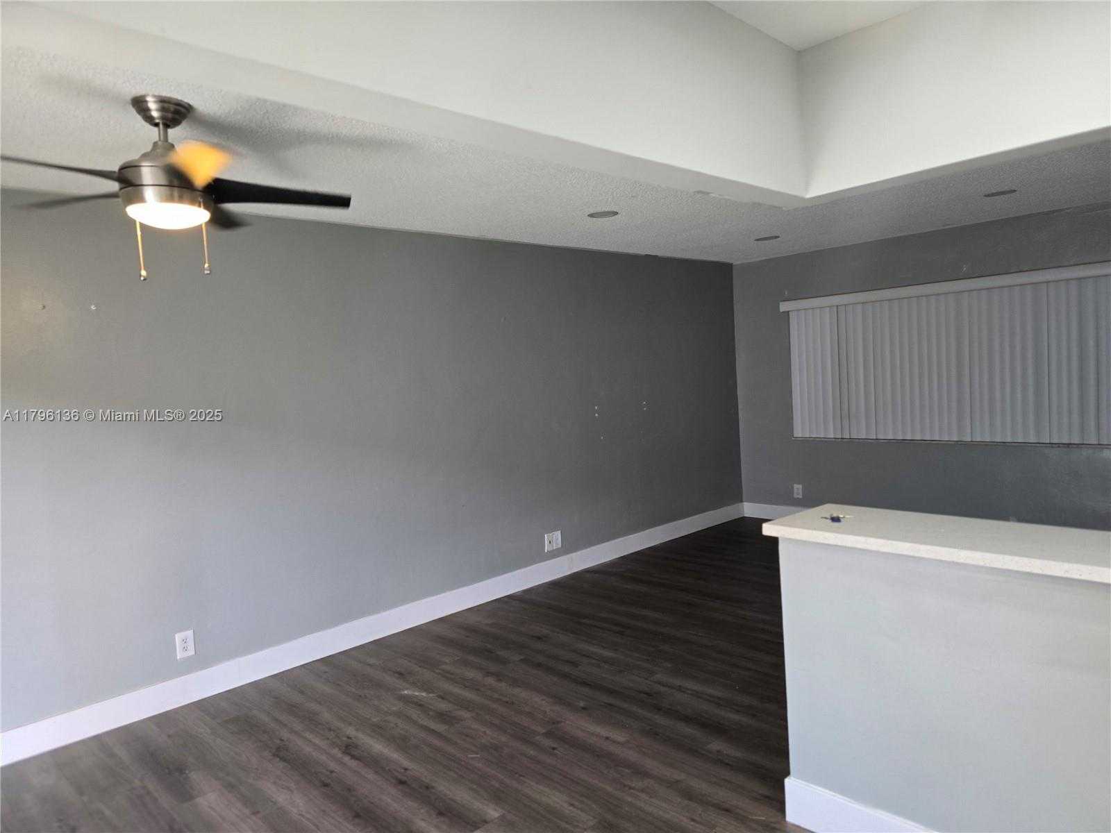 Small Image of 3711 VAN BUREN ST, Hollywood Number 7
