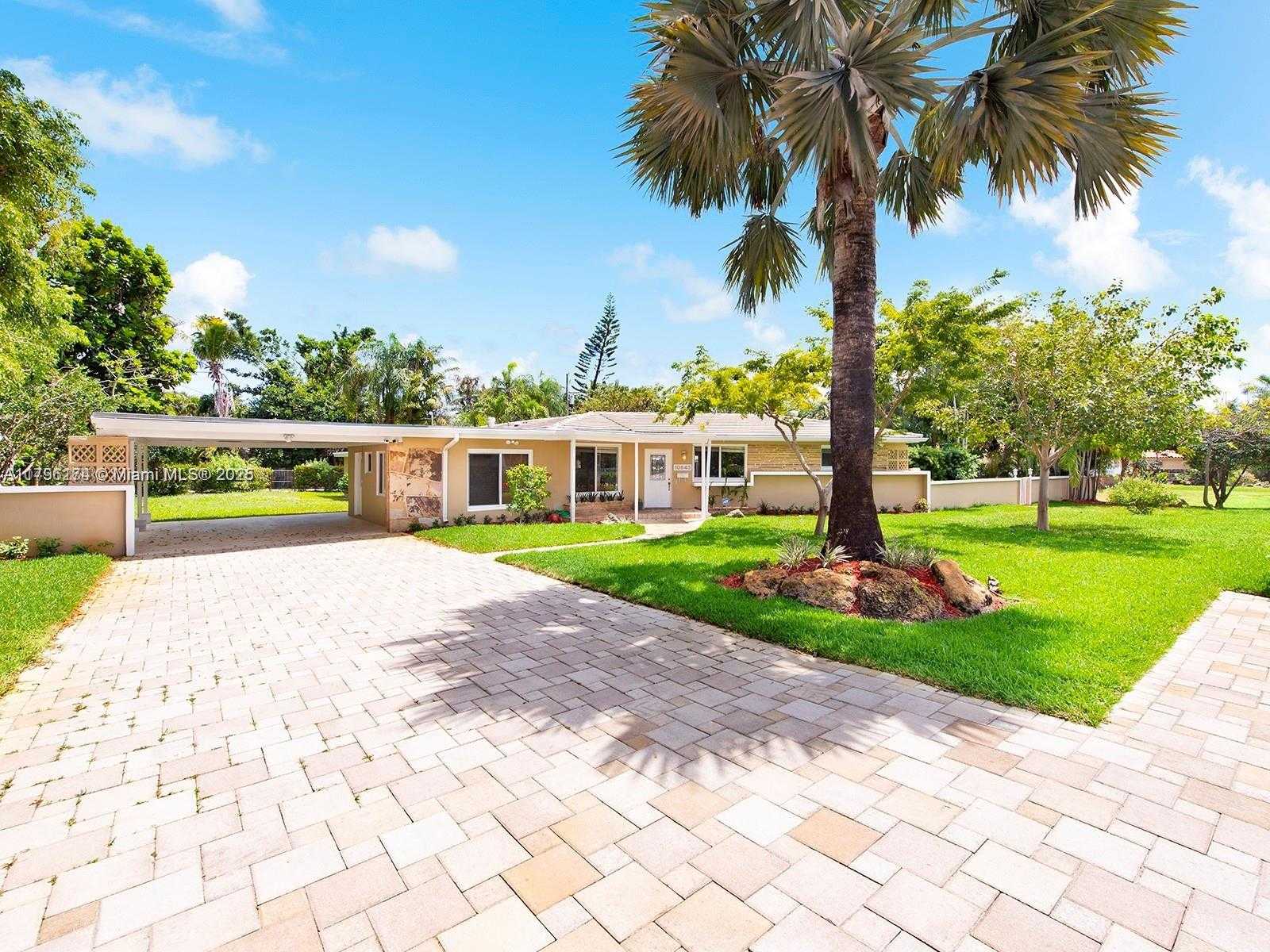 Small Image of 10643 NORTH EAST 10TH PL, Miami Shores Number 2