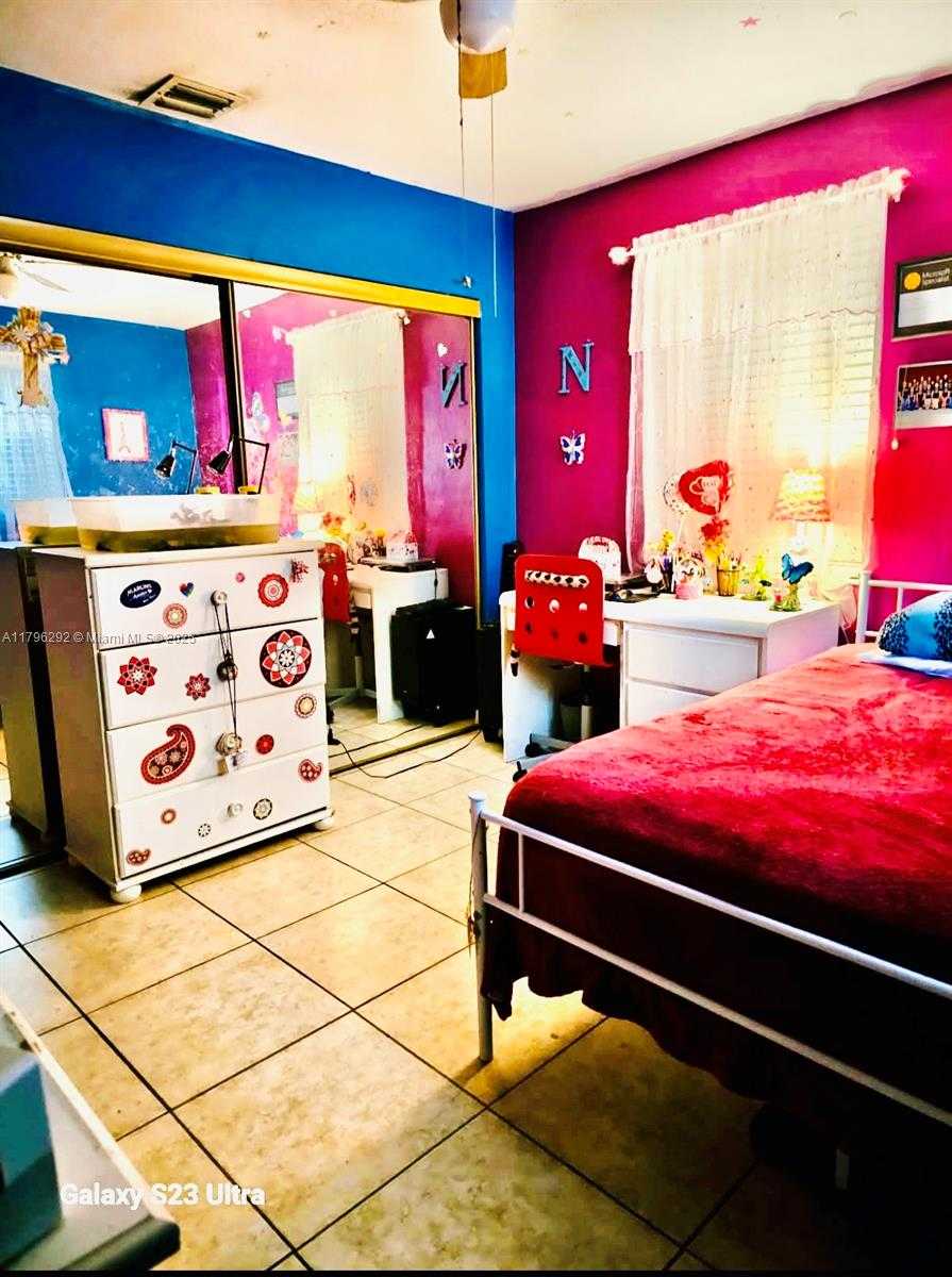 Small Image of 5706 SIMMS ST, Hollywood Number 15