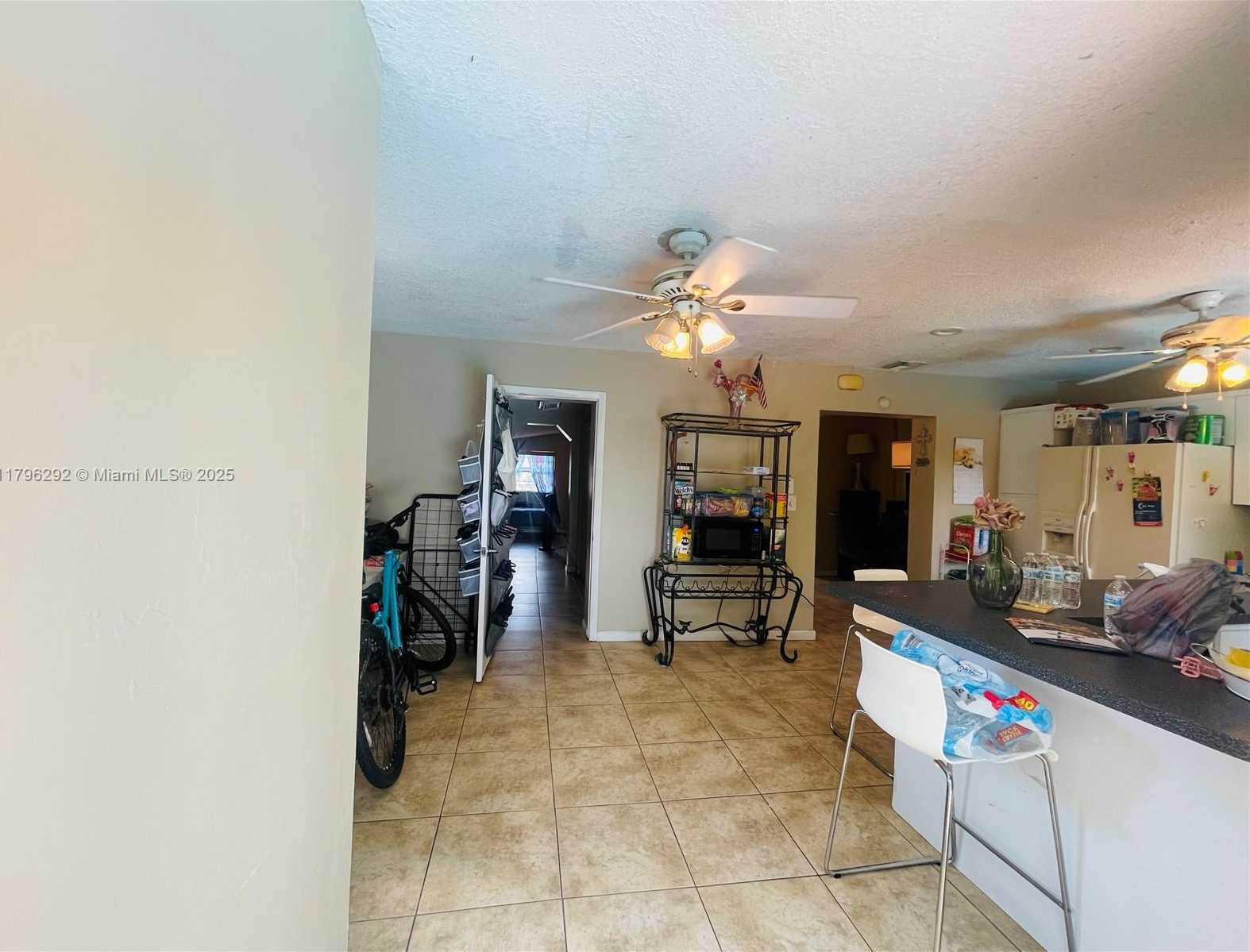 Small Image of 5706 SIMMS ST, Hollywood Number 22