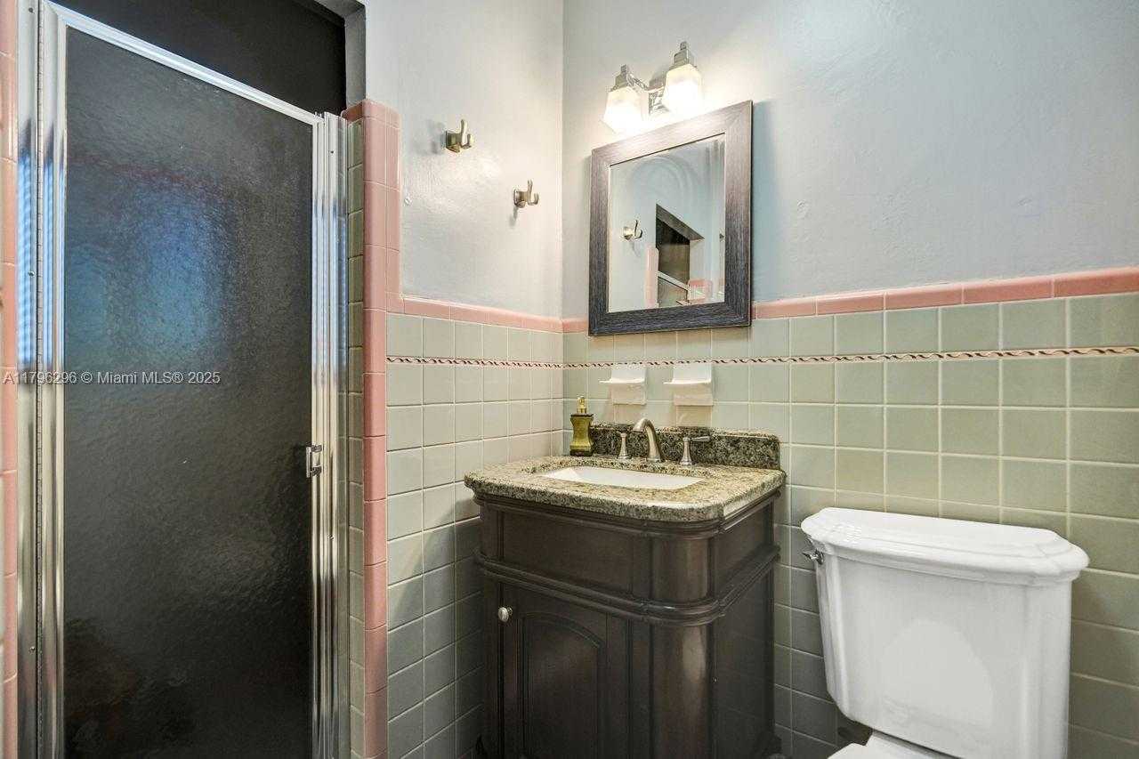 Small Image of 825 NORTH EAST 98TH ST, Miami Shores Number 22