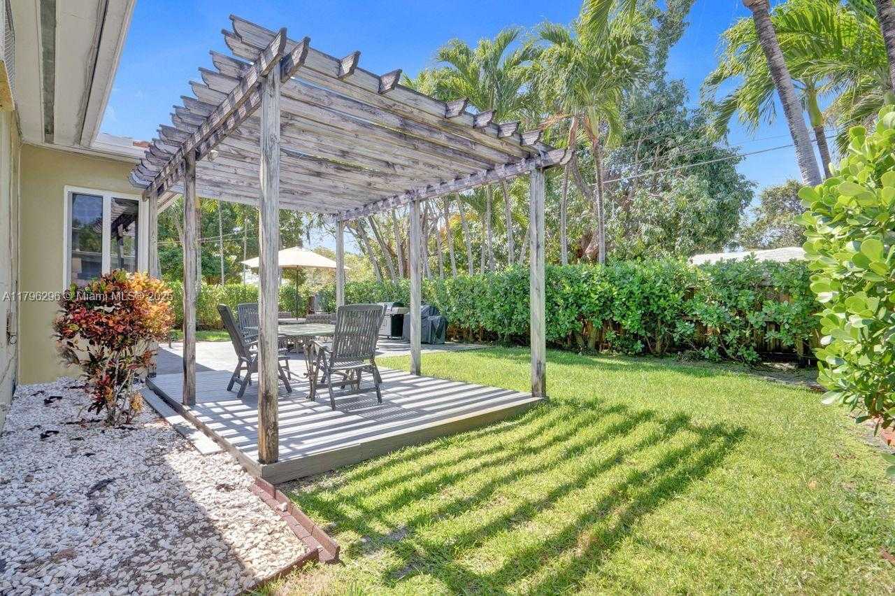 Small Image of 825 NORTH EAST 98TH ST, Miami Shores Number 34