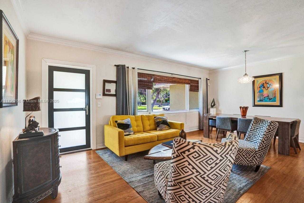 Small Image of 825 NORTH EAST 98TH ST, Miami Shores Number 5