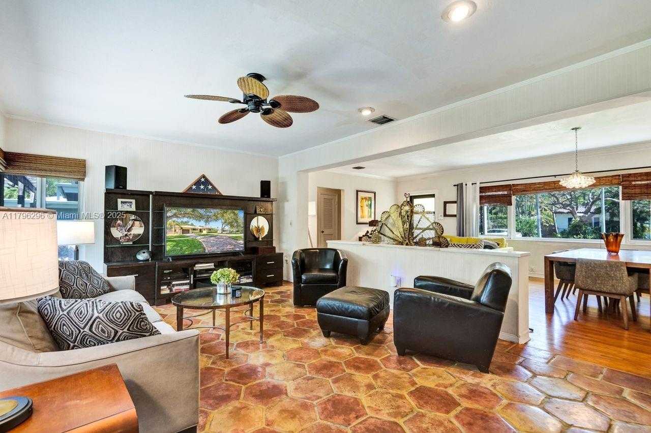 Small Image of 825 NORTH EAST 98TH ST, Miami Shores Number 7