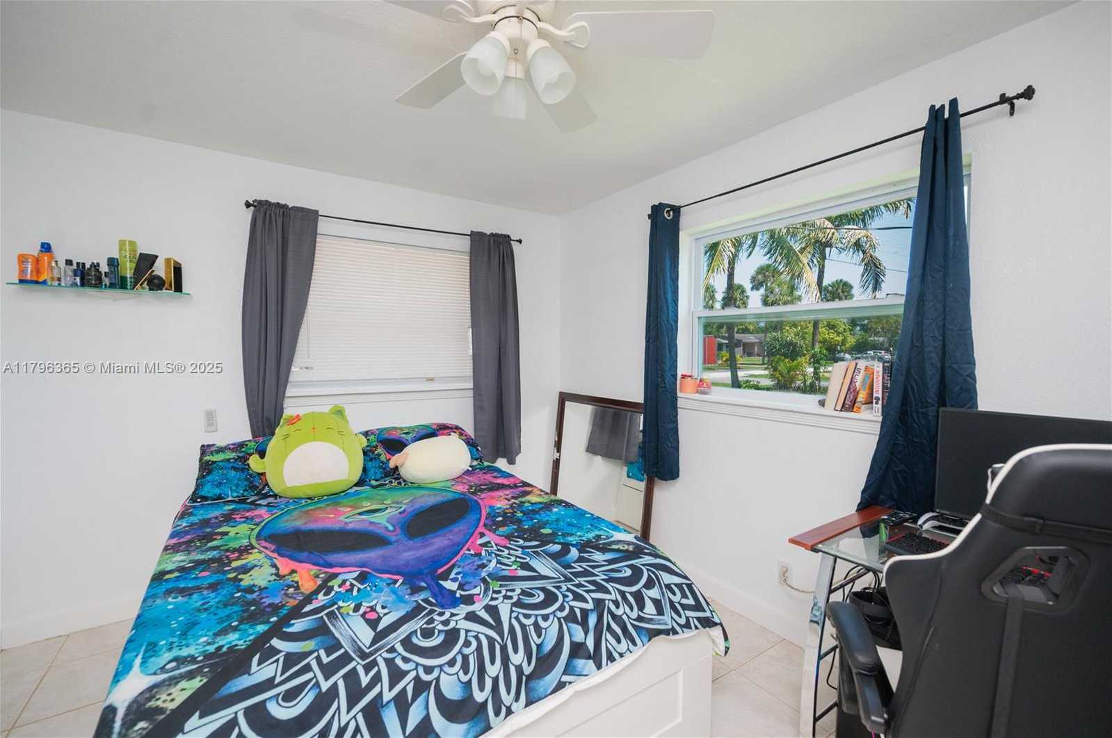 Small Image of 717 EAST RIVER DR, Margate Number 41