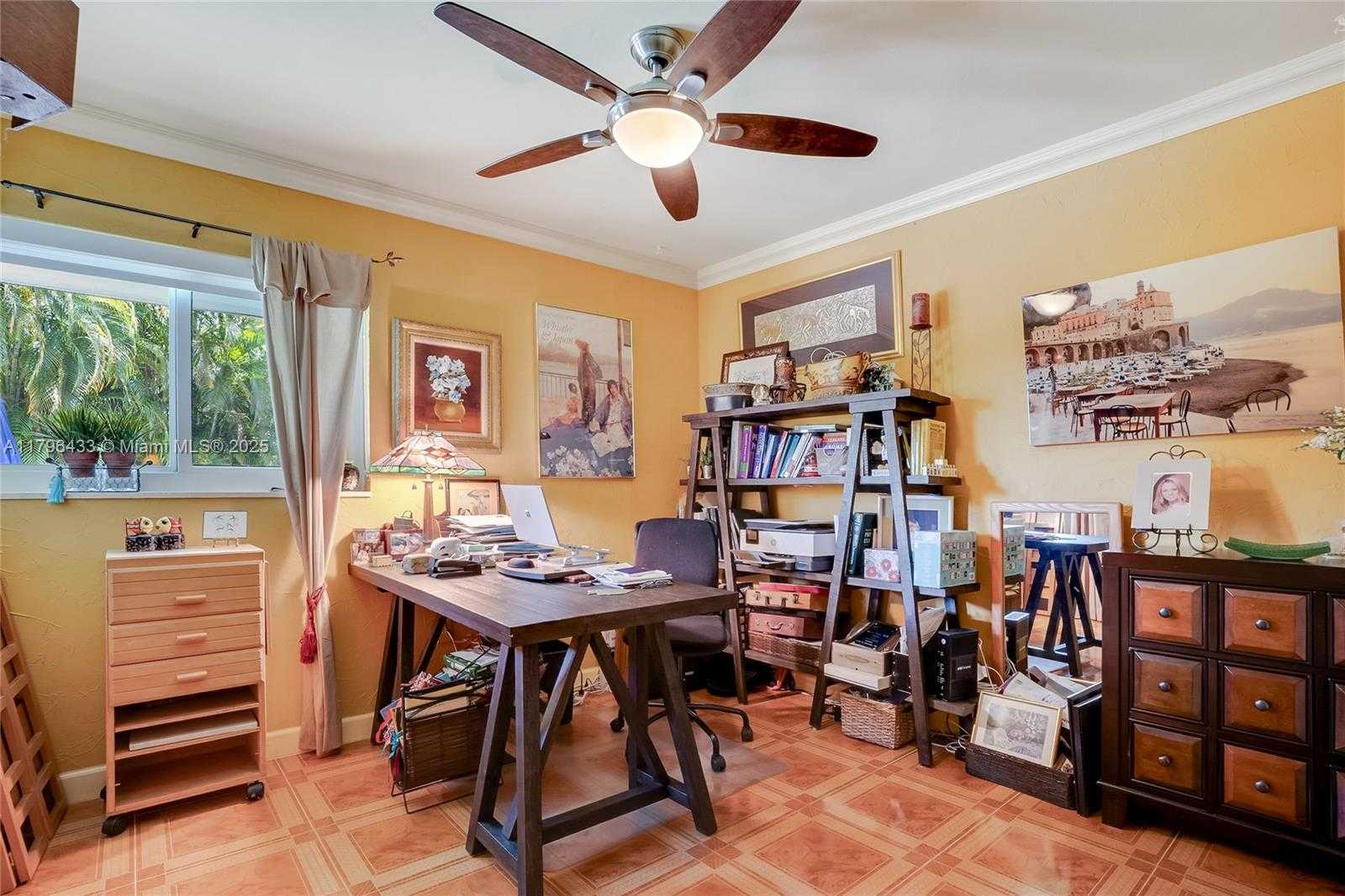 Small Image of 610 LAKE DASHA CIR, Plantation Number 18