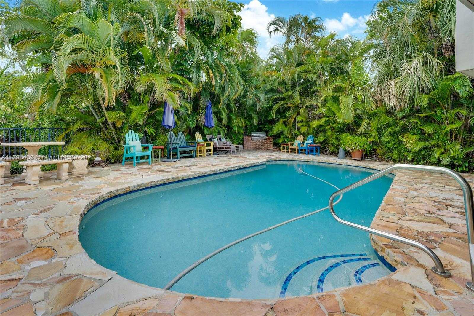 Small Image of 610 LAKE DASHA CIR, Plantation Number 7