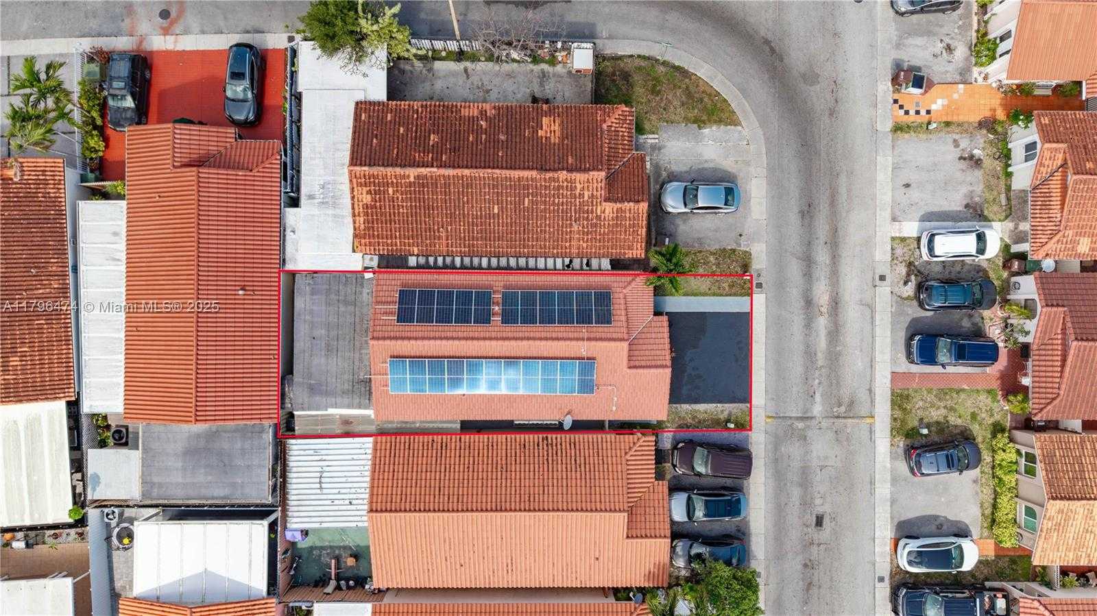 Small Image of 2462 WEST 65TH ST, Hialeah Number 31