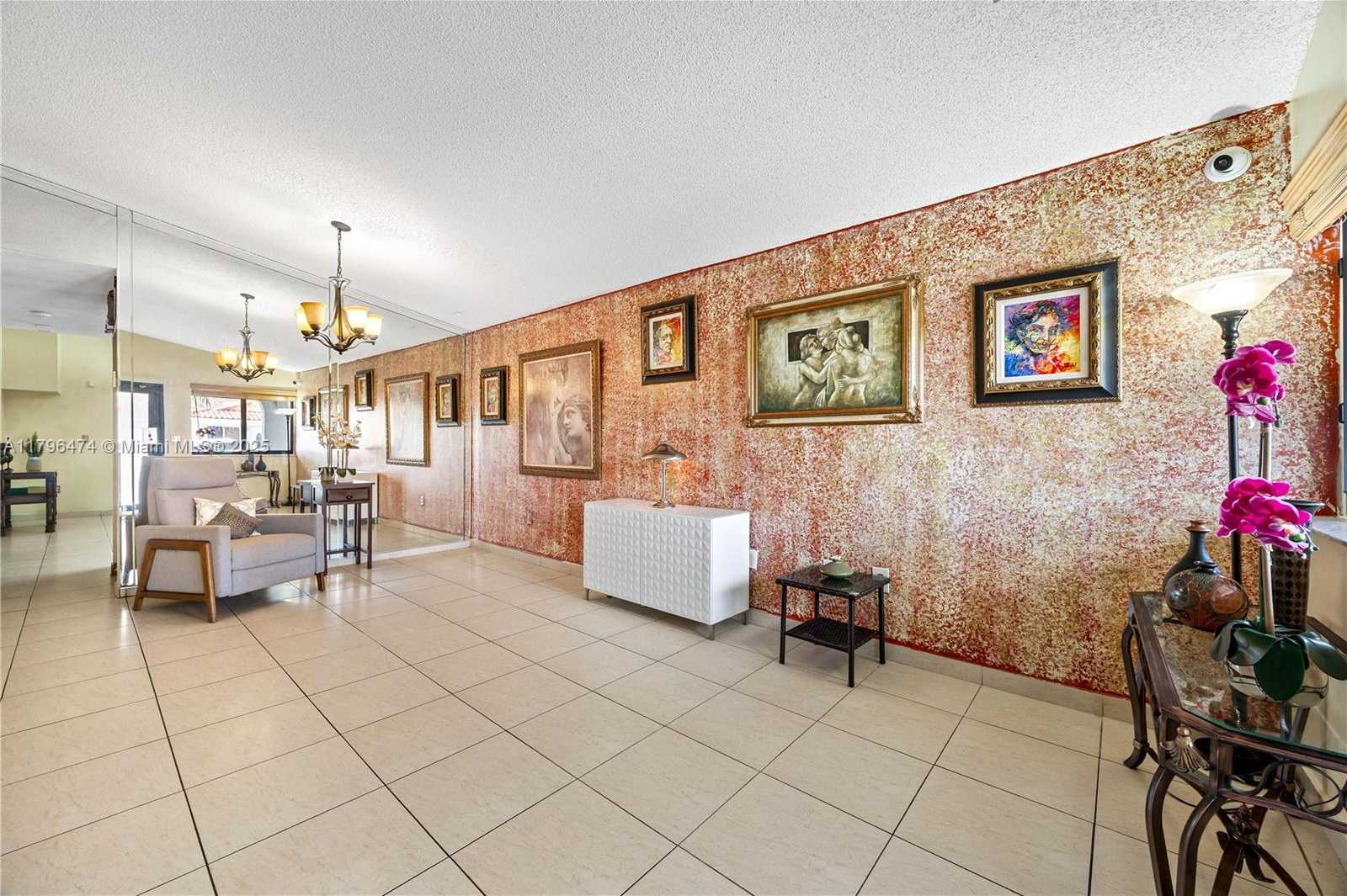 Small Image of 2462 WEST 65TH ST, Hialeah Number 5