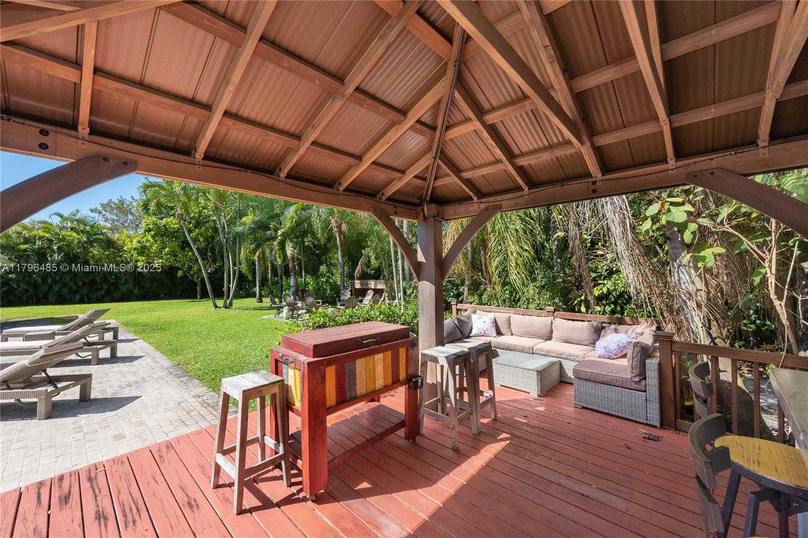 Small Image of 12300 SOUTH WEST 67TH AVE, Pinecrest Number 10