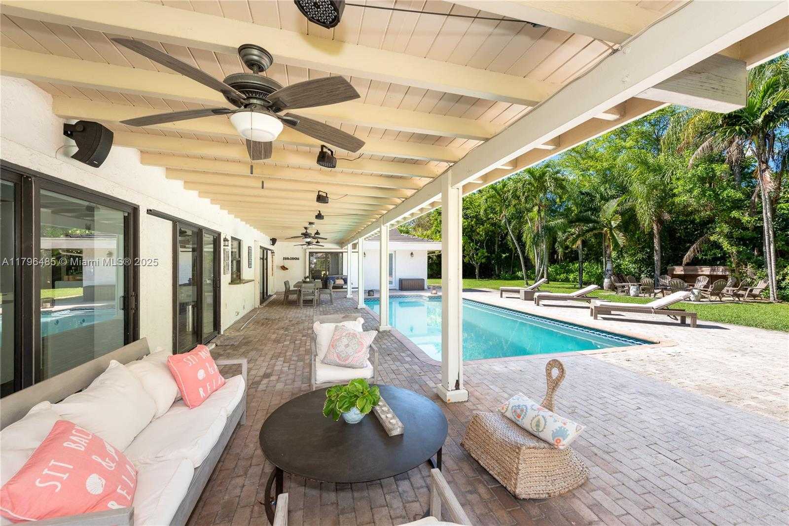 Small Image of 12300 SOUTH WEST 67TH AVE, Pinecrest Number 12