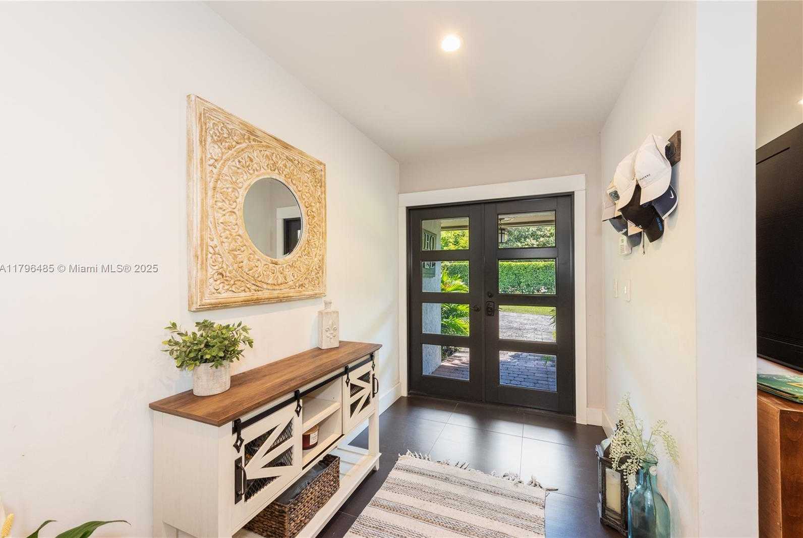 Small Image of 12300 SOUTH WEST 67TH AVE, Pinecrest Number 37