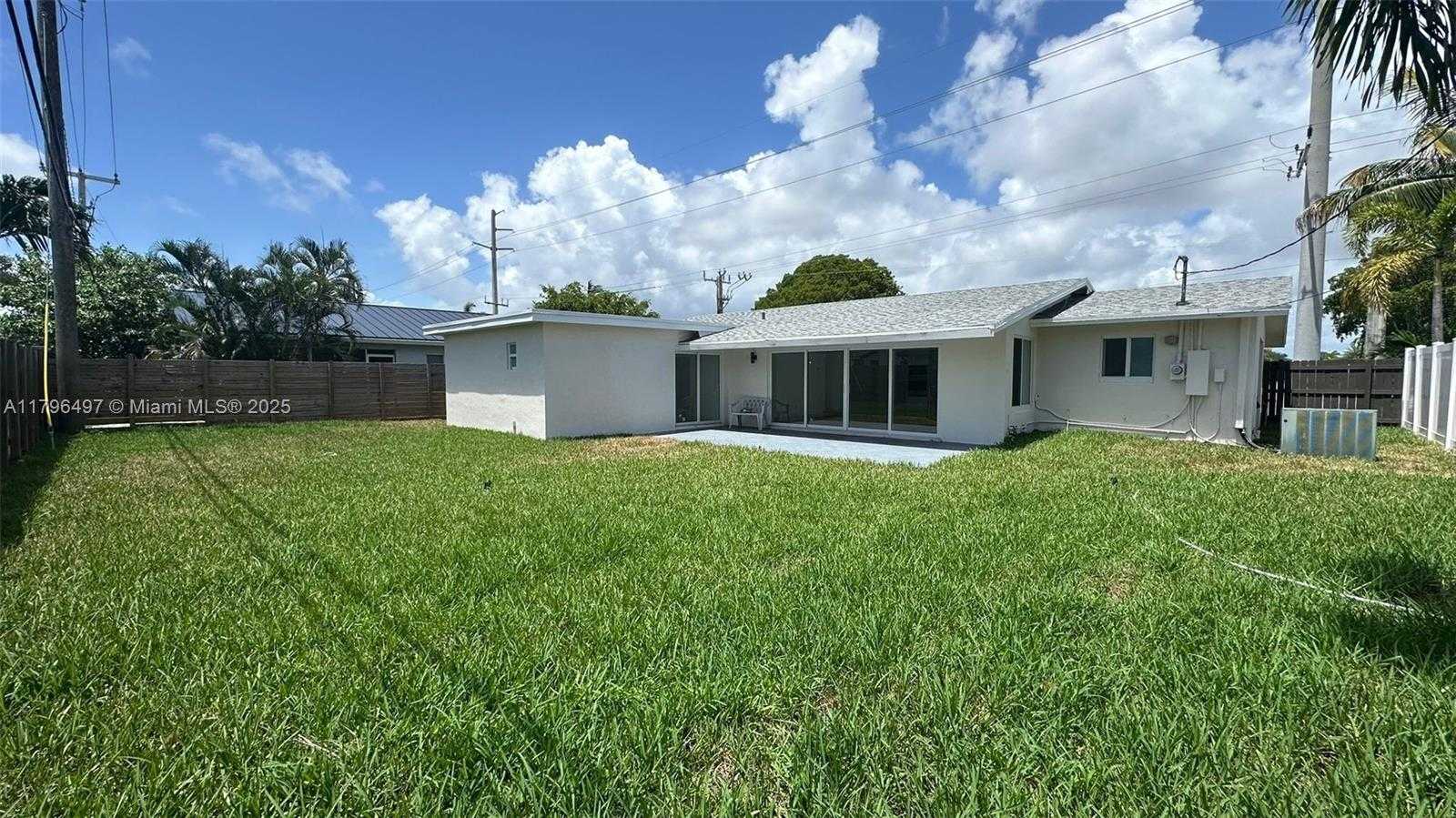 Small Image of 5510 NORTH EAST 18TH AVE, Fort Lauderdale Number 2
