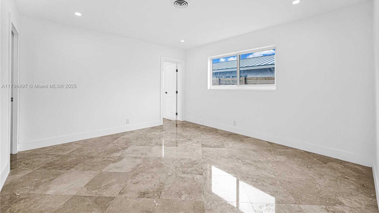 Small Image of 5510 NORTH EAST 18TH AVE, Fort Lauderdale Number 22