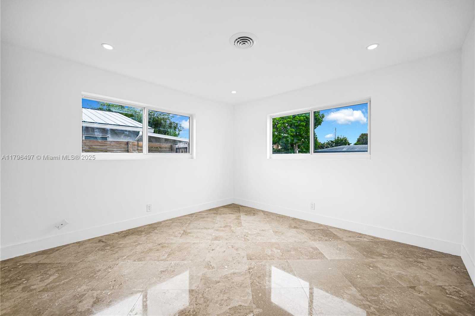 Small Image of 5510 NORTH EAST 18TH AVE, Fort Lauderdale Number 29